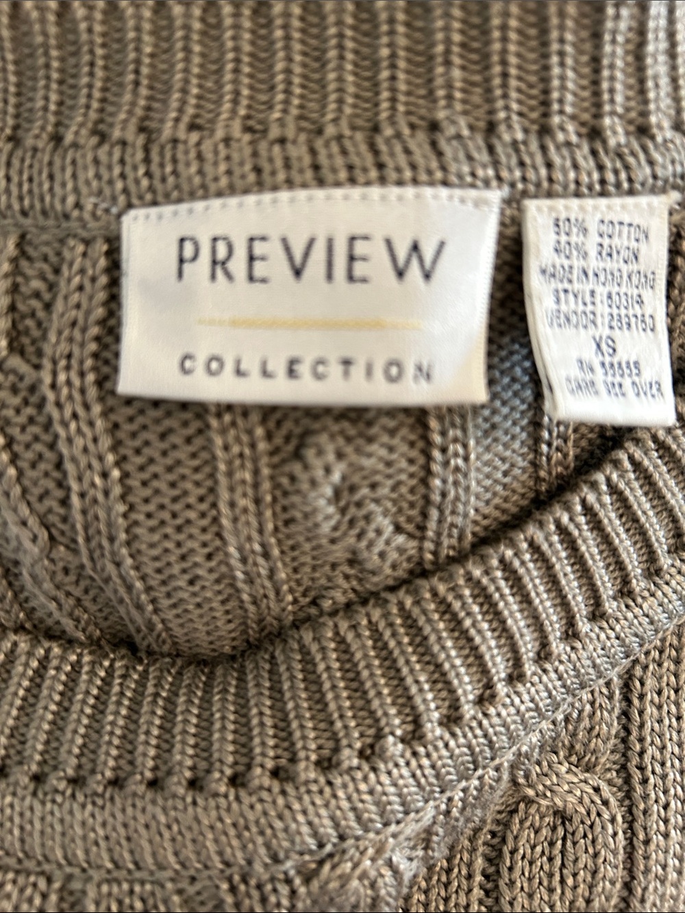 Preview Cable Sweater - Picture 5 of 6